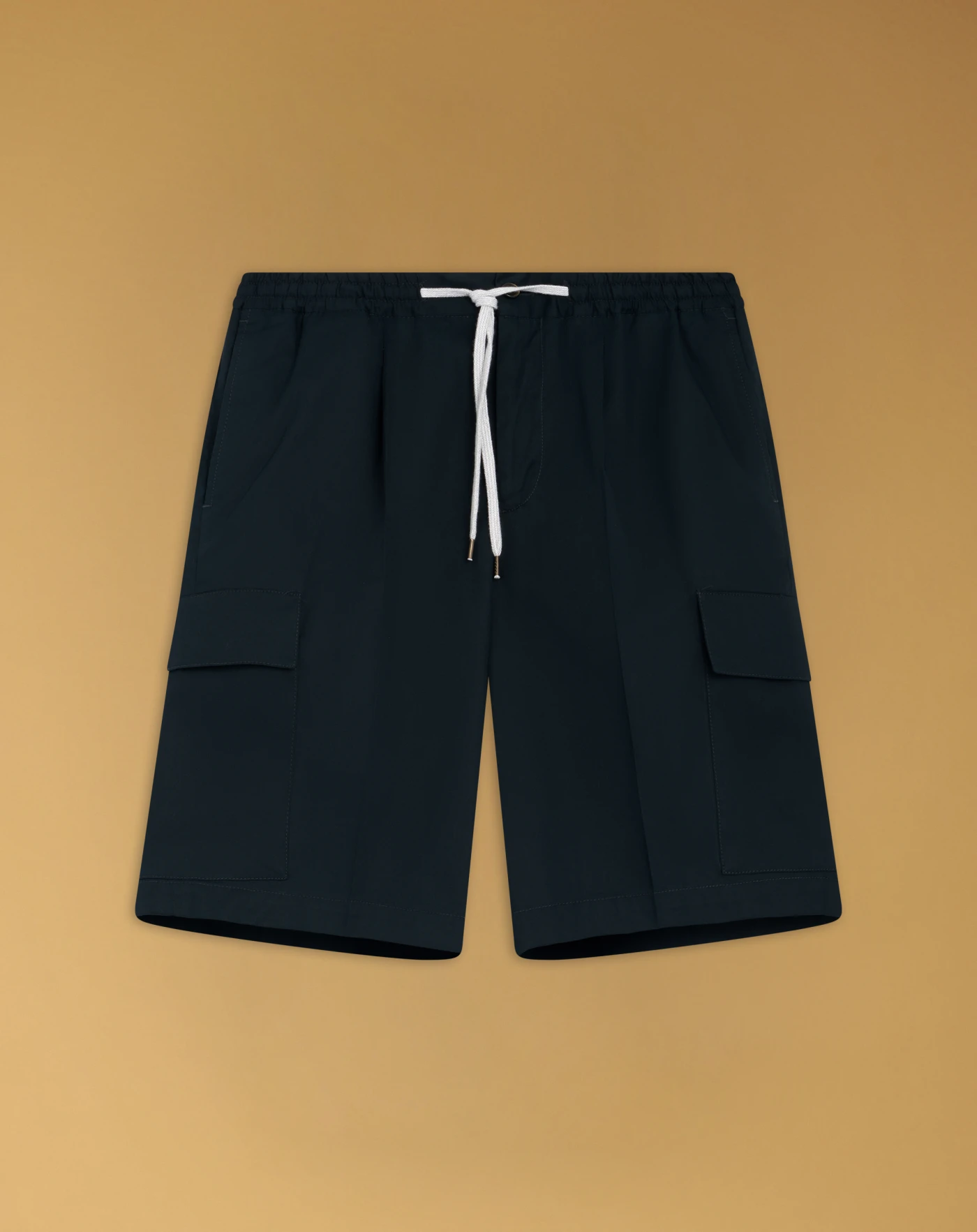 Bermuda shorts in superlight cotton
