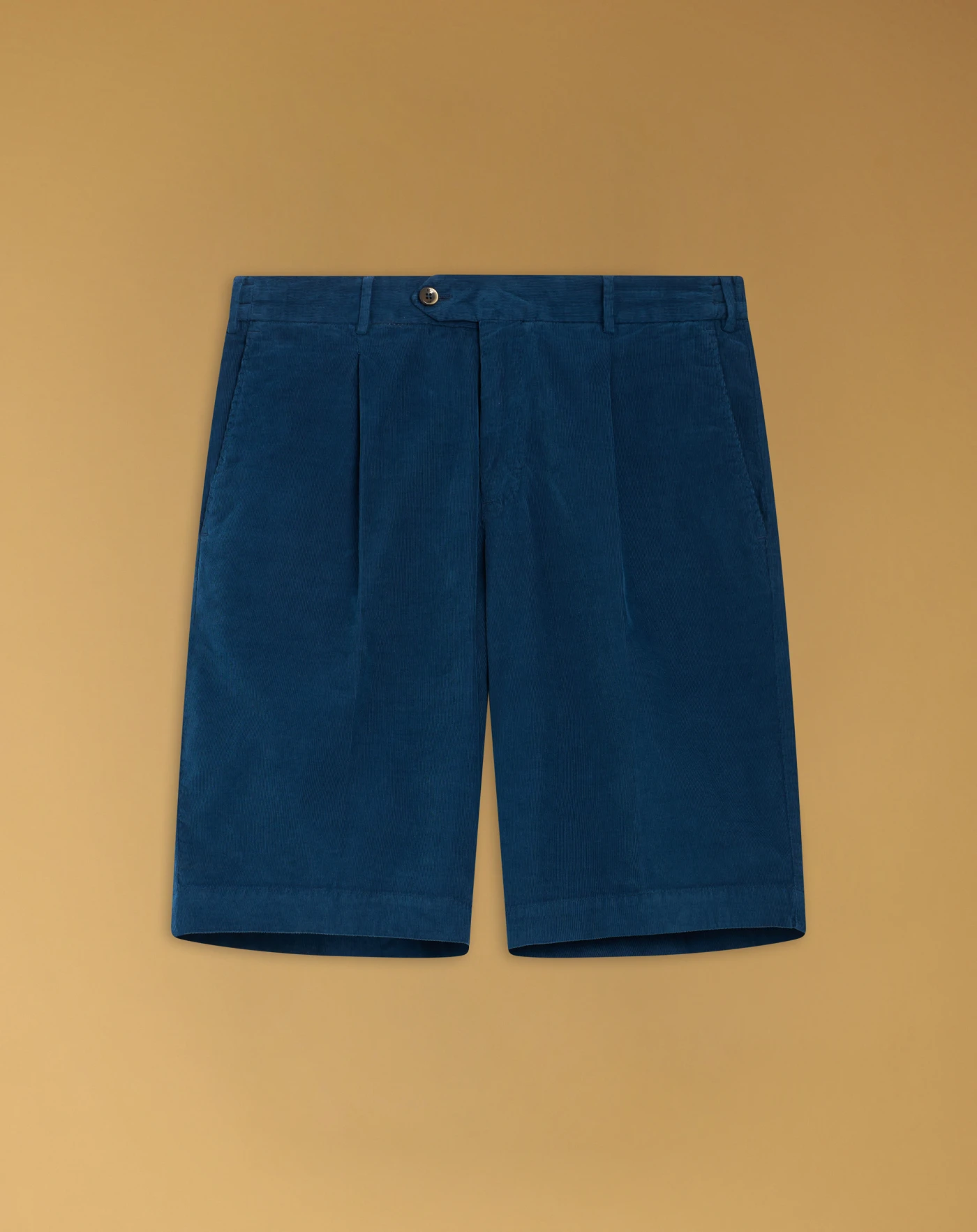 Bermudashorts aus superleichtem Samt