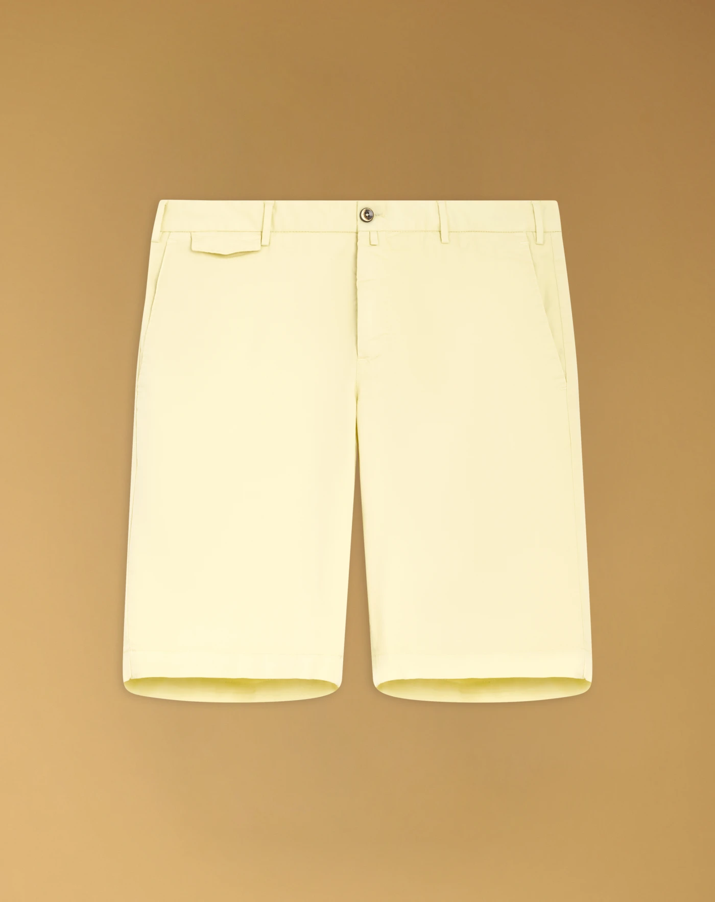 Stretch gabardine Bermuda shorts