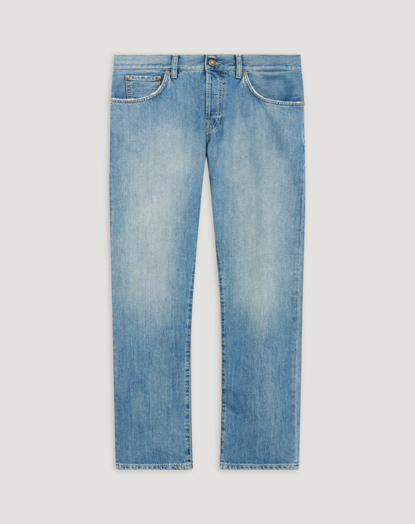 Relax jeans in responsible denim