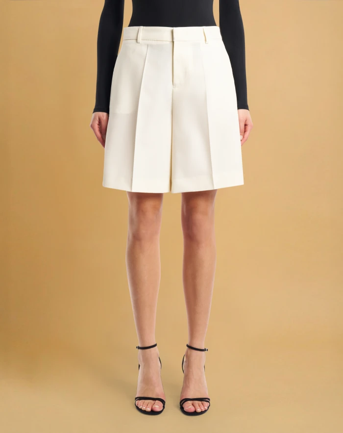 Olivia Bermuda shorts in wool poplin