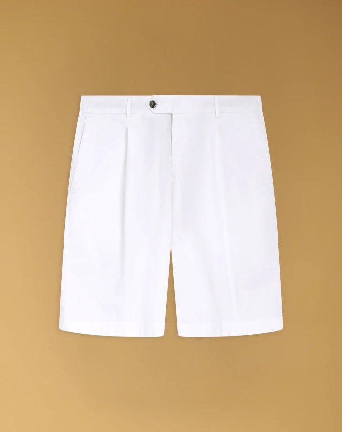 Bermuda shorts in twill