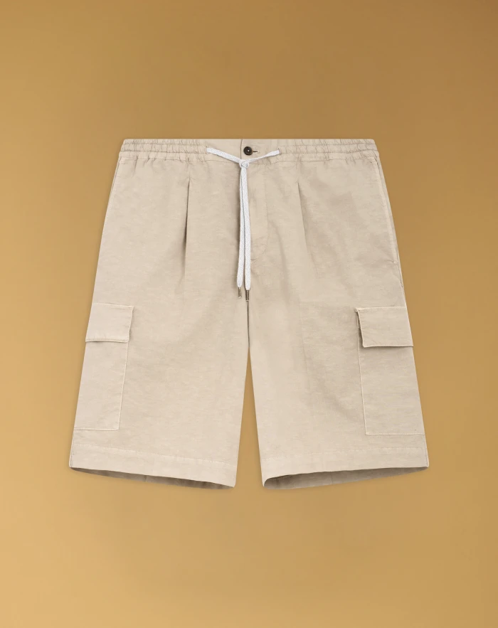 Cotton and linen Bermuda shorts