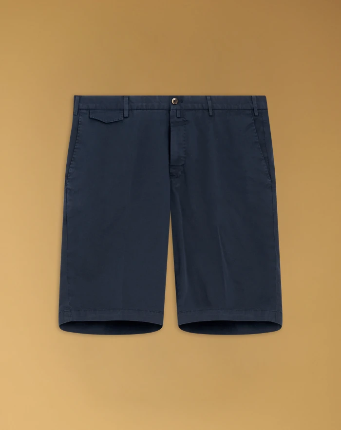 Stretch gabardine Bermuda shorts