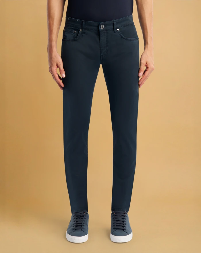 Swing stretch gabardine trousers