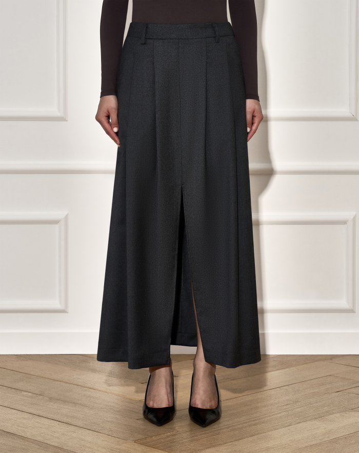 Lorenza skirt in wool flannel