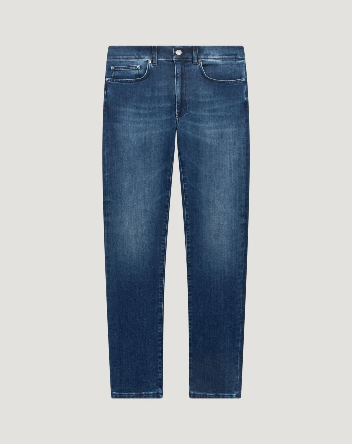 Jeans aus Soft-Touch-Denim