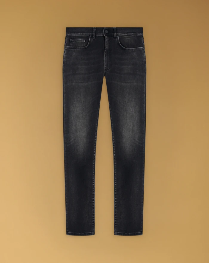 Mick jeans in black stretch denim