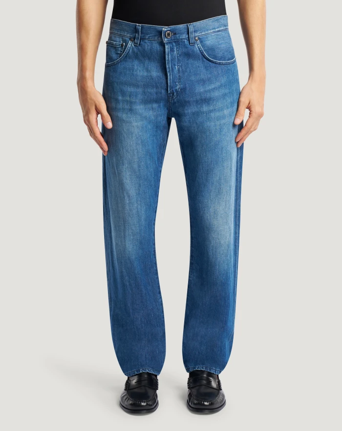 Relax jeans in cotton and linen denim