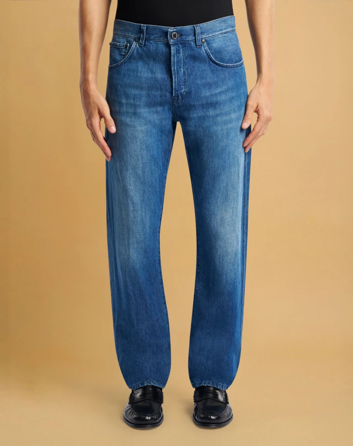 Relax jeans in cotton and linen denim