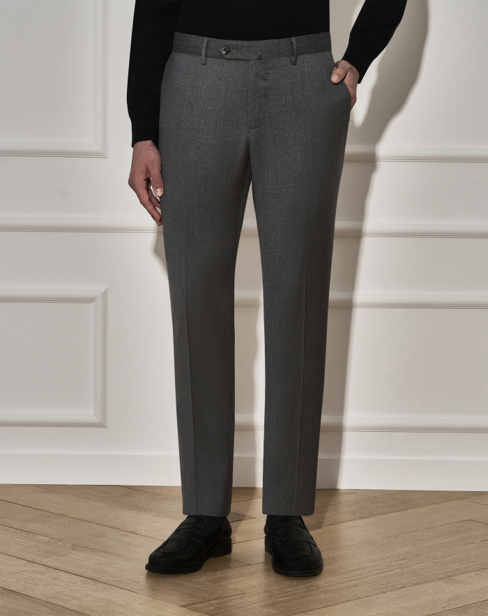 Slim trousers in wool flannel