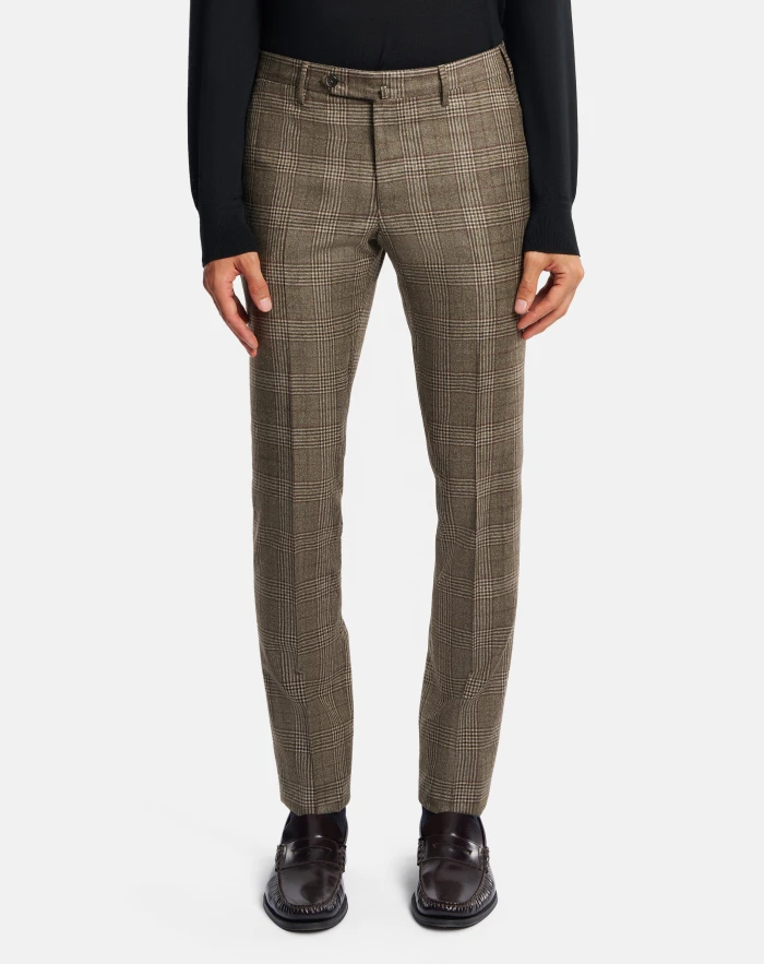 Slim trousers in checked flannel