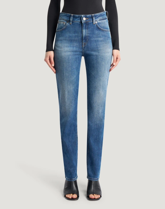 Alanis jeans in loose denim