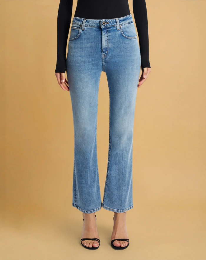 Kim jeans in stretch traveller denim