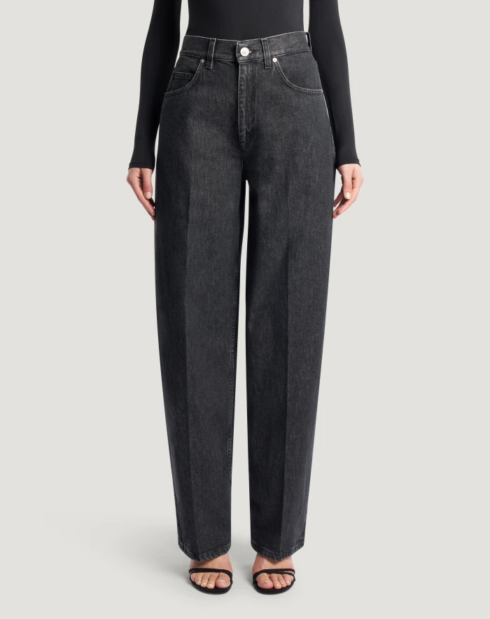 Megan jeans in black denim