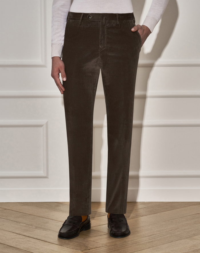 Slim trousers in super soft velvet