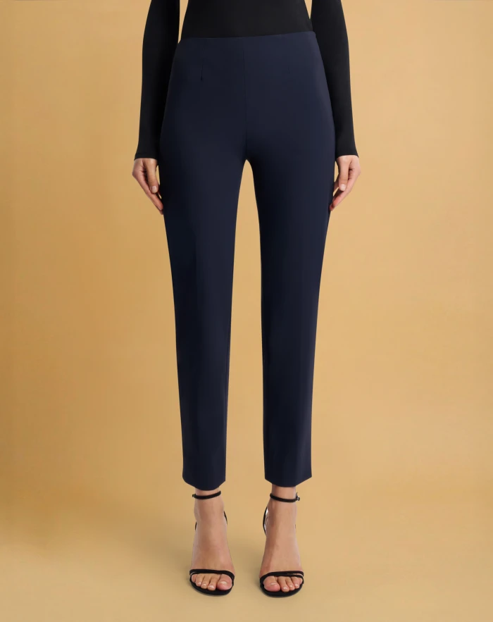 Gioia trousers in stretch kinetic fabric