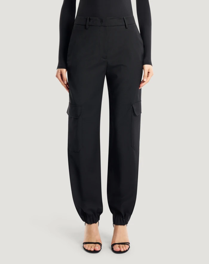 Pantaloni Petra in tela tecnica stretch