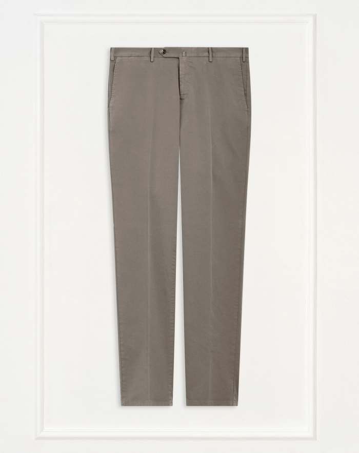 Slim trousers in stretch gabardine