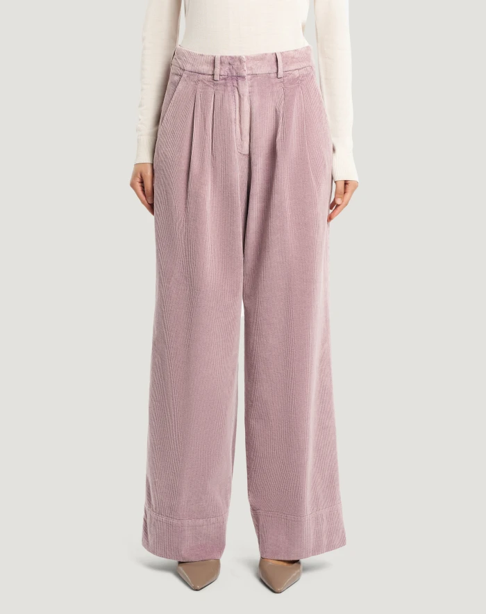 Hose Frankie aus Stretch-Samt