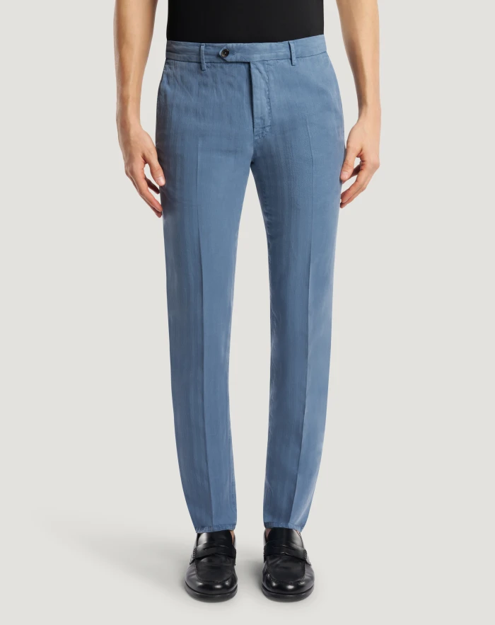 Slim trousers in cotton and linen