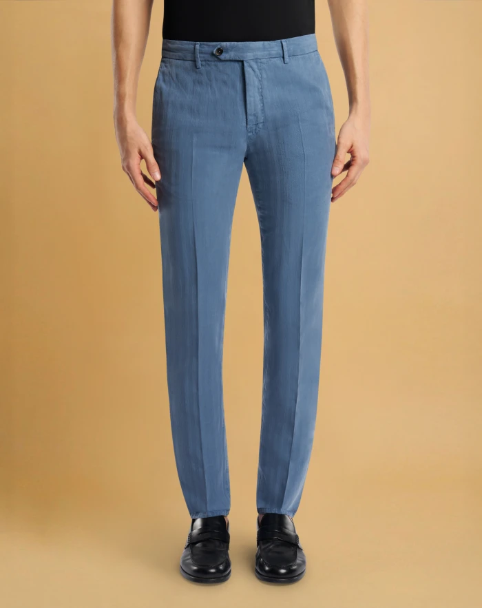 Slim trousers in cotton and linen