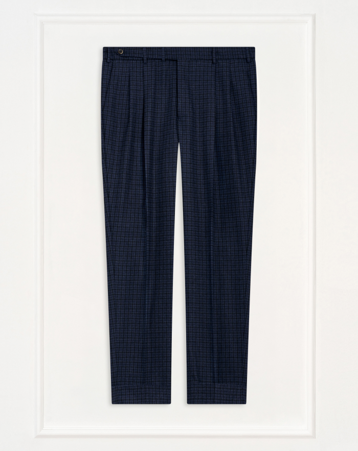 Carrot trousers in stretch flannel