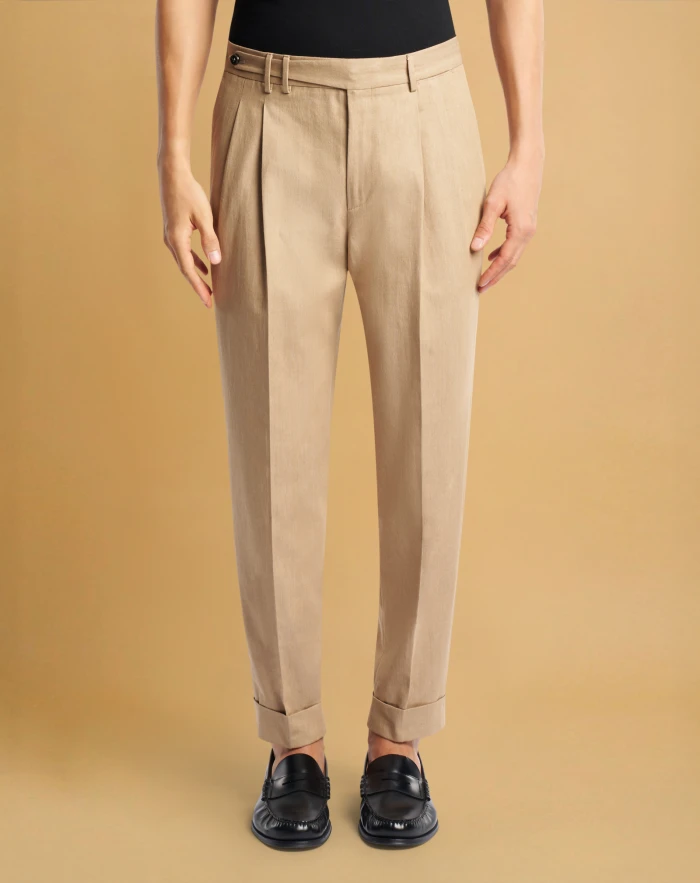 Carrot trousers in recycled denim